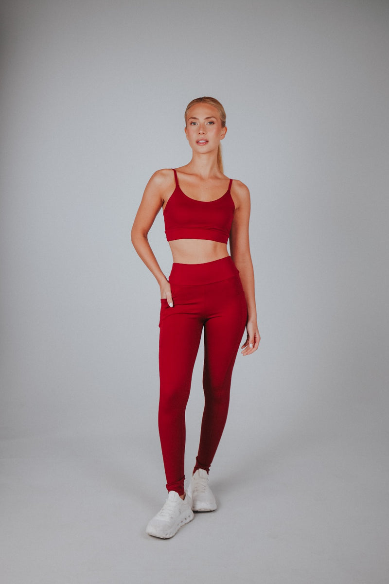 CONJUNTO CALÇA COM BOLSOS LATERAIS E TOP - ESSENCE